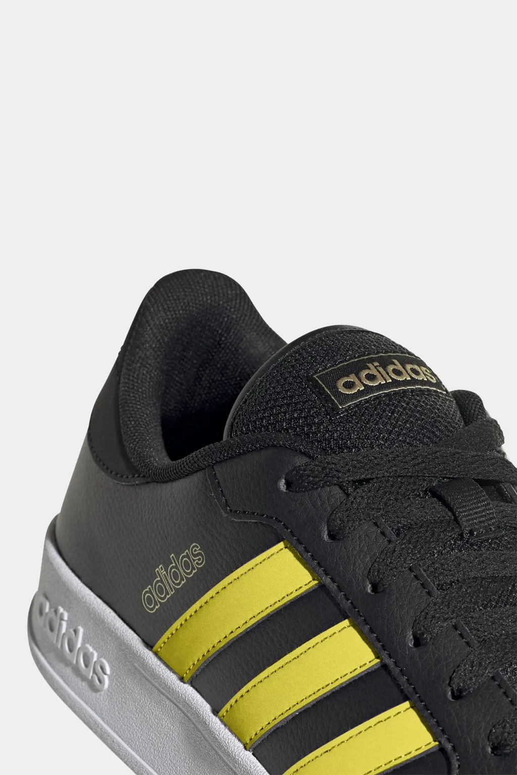 Adidas - Breaknet Shoes