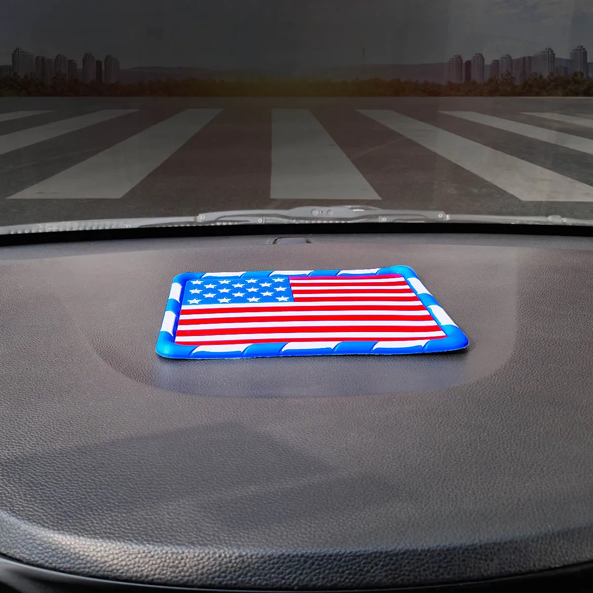 Anti Slip Mat for Car Dasboard, Anti Skid & Non Slip Pad, Multipurpose Mats Use for All Cars, Office, Home, Kitchen, Desk & Table, US Flag Design, 1 Piece (Small Size 18 x 13 cm)