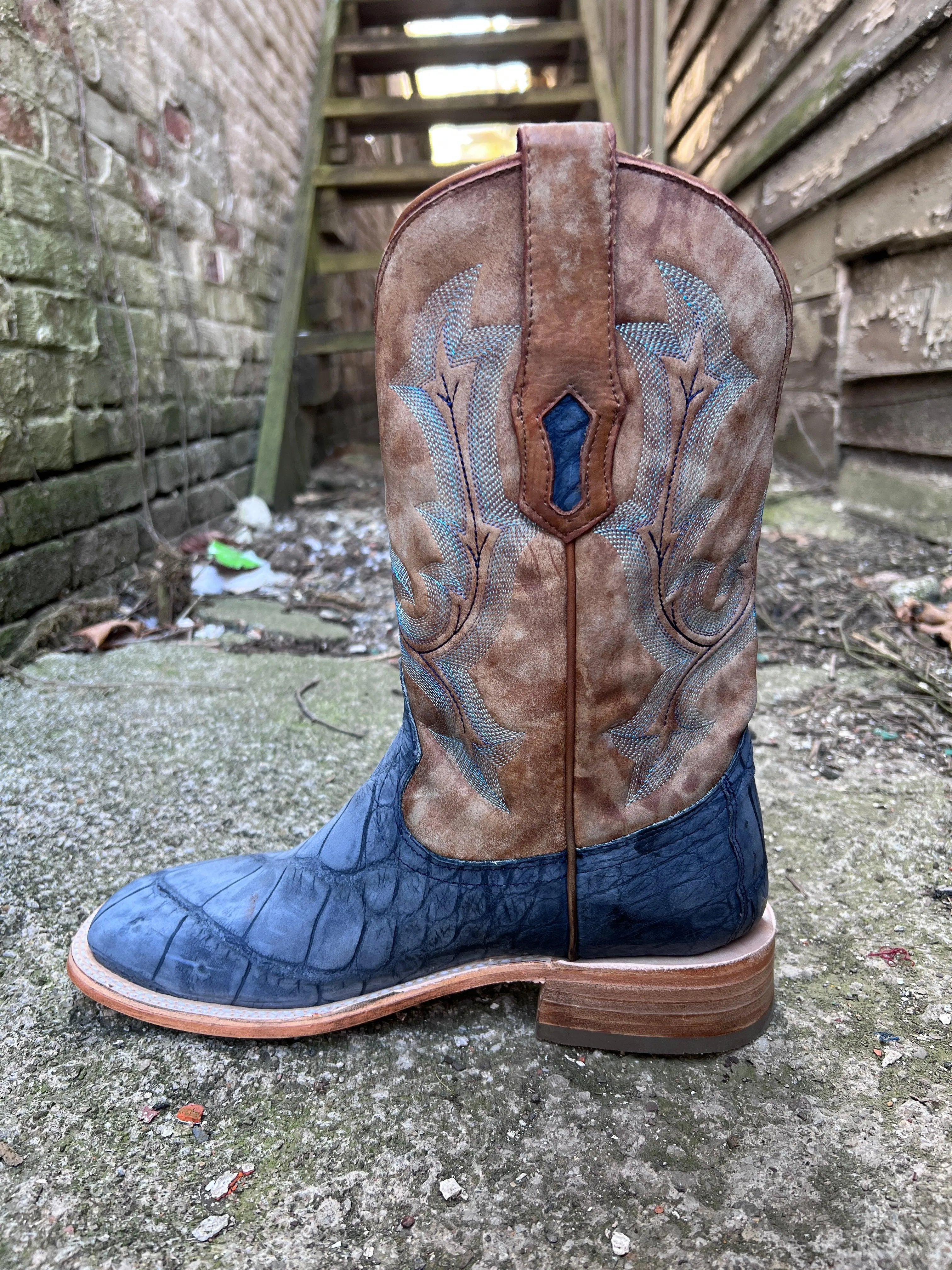 Corral Men’s Blue Sueded Alligator Wide Square Toe Cowboy Boots A4220