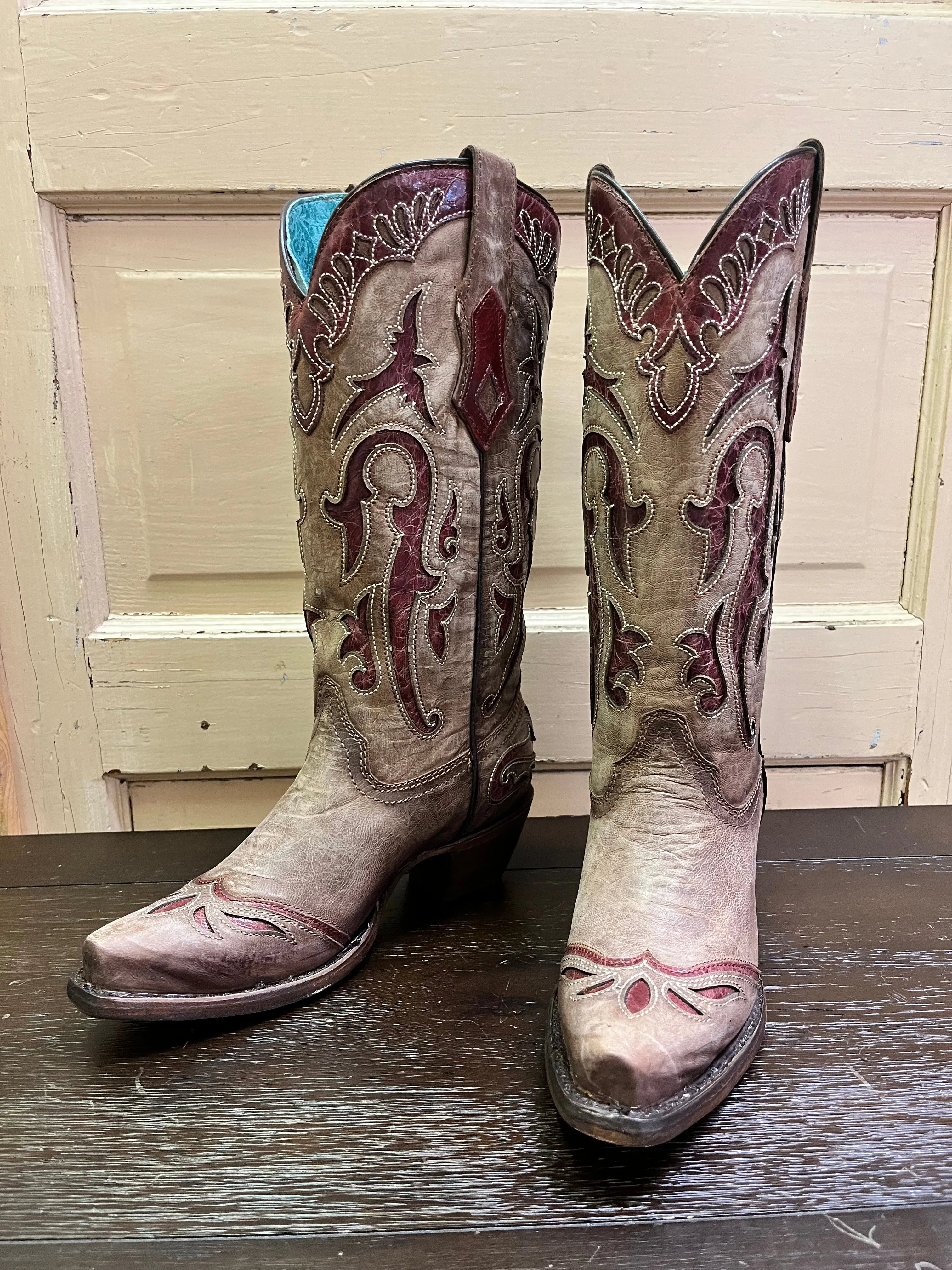 Corral Women's Orix Inlay Cowgirl Boots C3924