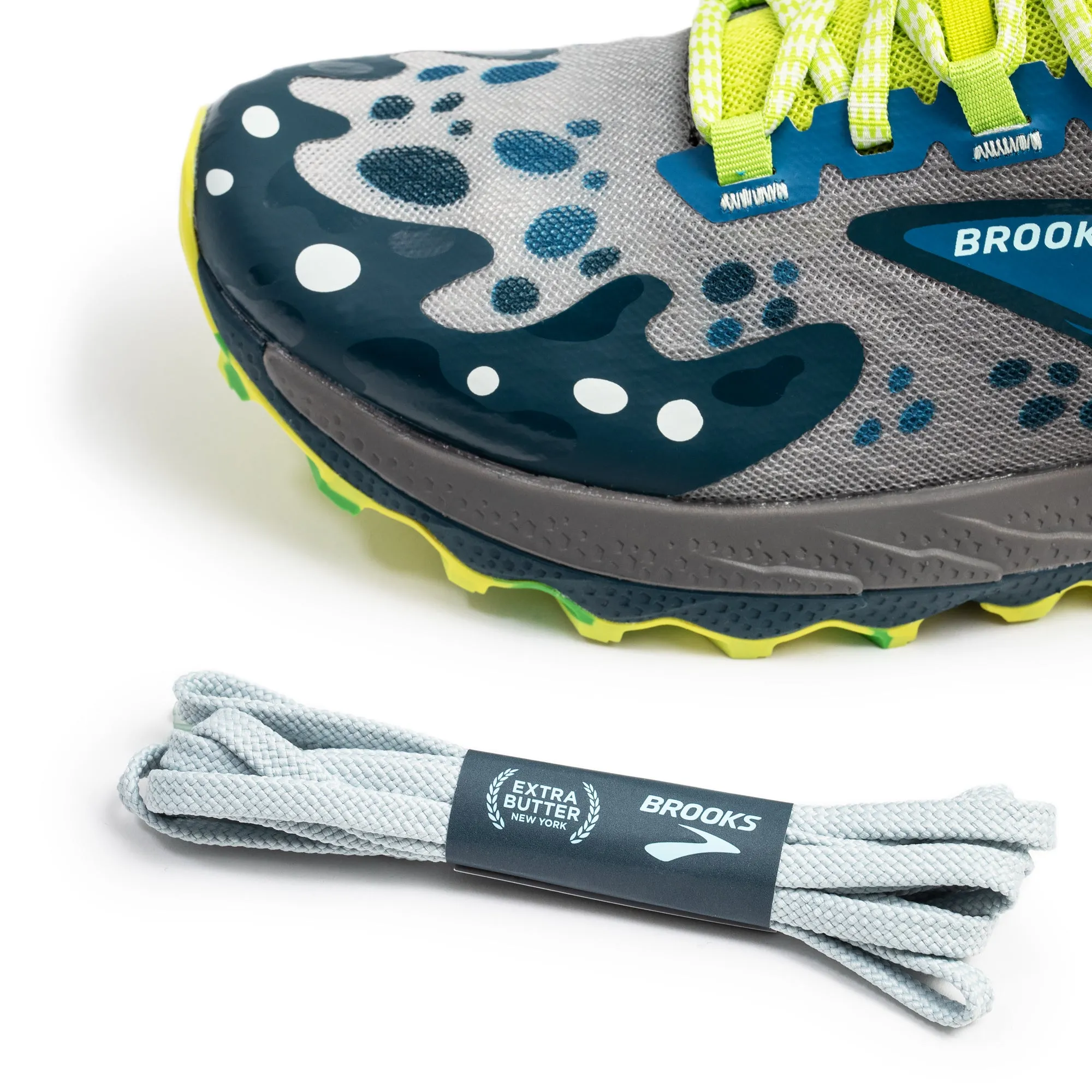 Extra Butter x Brooks Womens Cascadia 18 Shoes