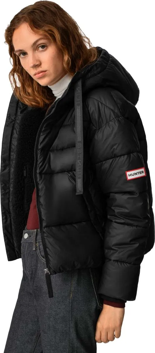 HUNTER Women&#x27;s Intrepid Insulated Webbing Short Puffer Jacket Hunter Logo Black | Buy HUNTER Women&#x27;s Intrepid Insulated Webbing Short Puffer Jacket Hunter Logo Black here | Outnorth