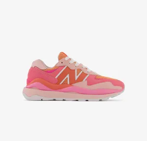 New Balance | WMN'S 57/40  { NATURAL PINK WITH PEACH GLAZE