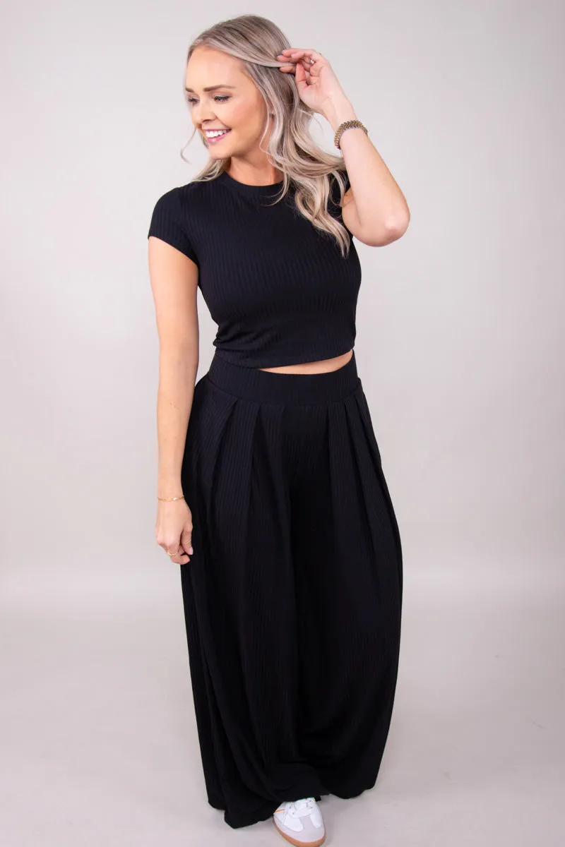 Pleated Vibe Set-Black