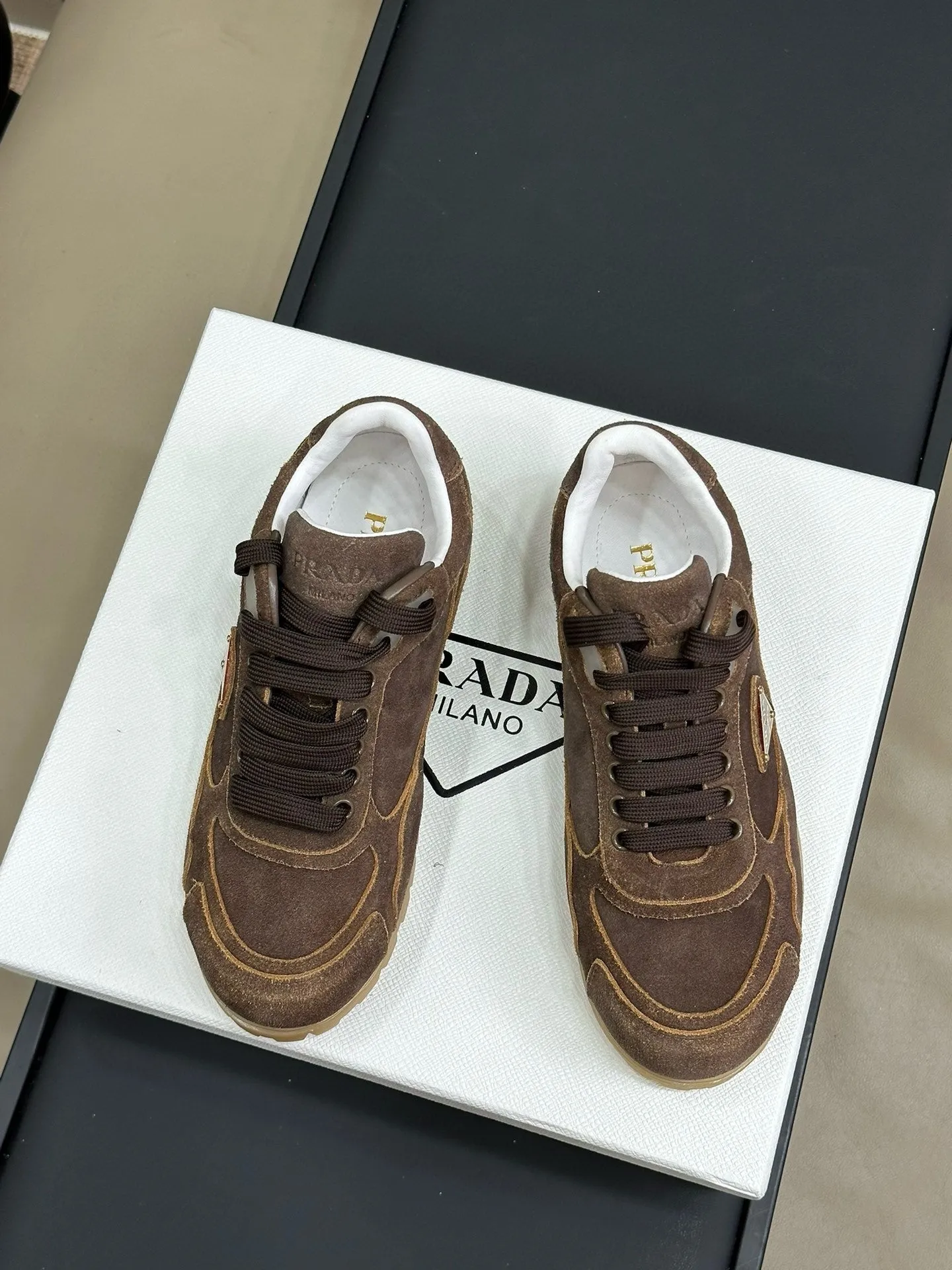 PRA TRAIL FADED SUEDE SNEAKERS BROWN