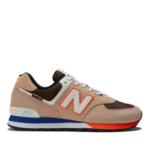 Scarpe Uomo NEW BALANCE Sneakers 574 in Pelle colore Mindful Grey e Poppy