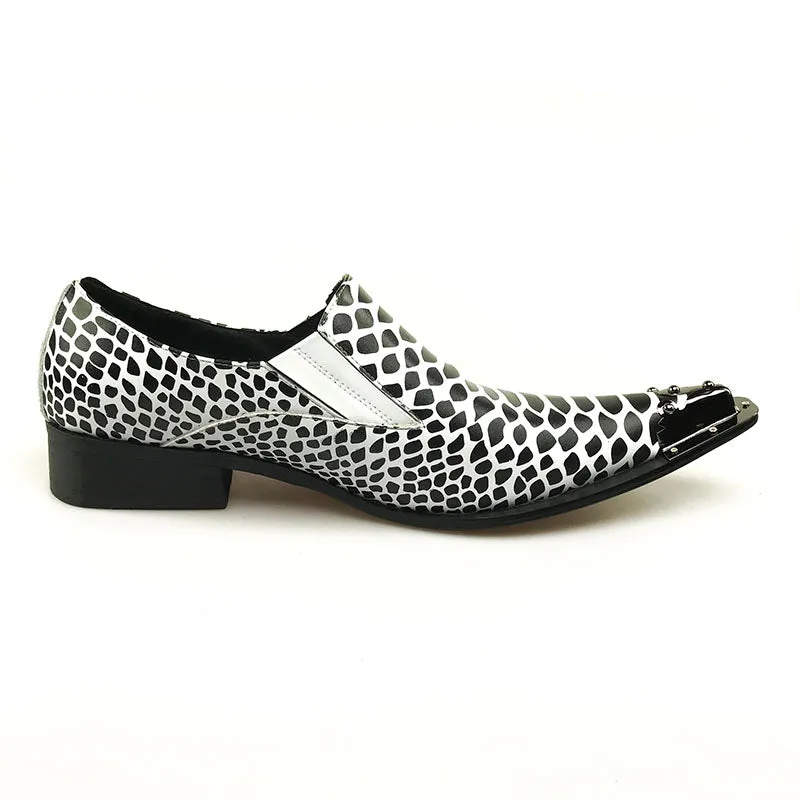 Snake Pattern Pointed Toe Men Loafer Shoe with Toe Metal Detail