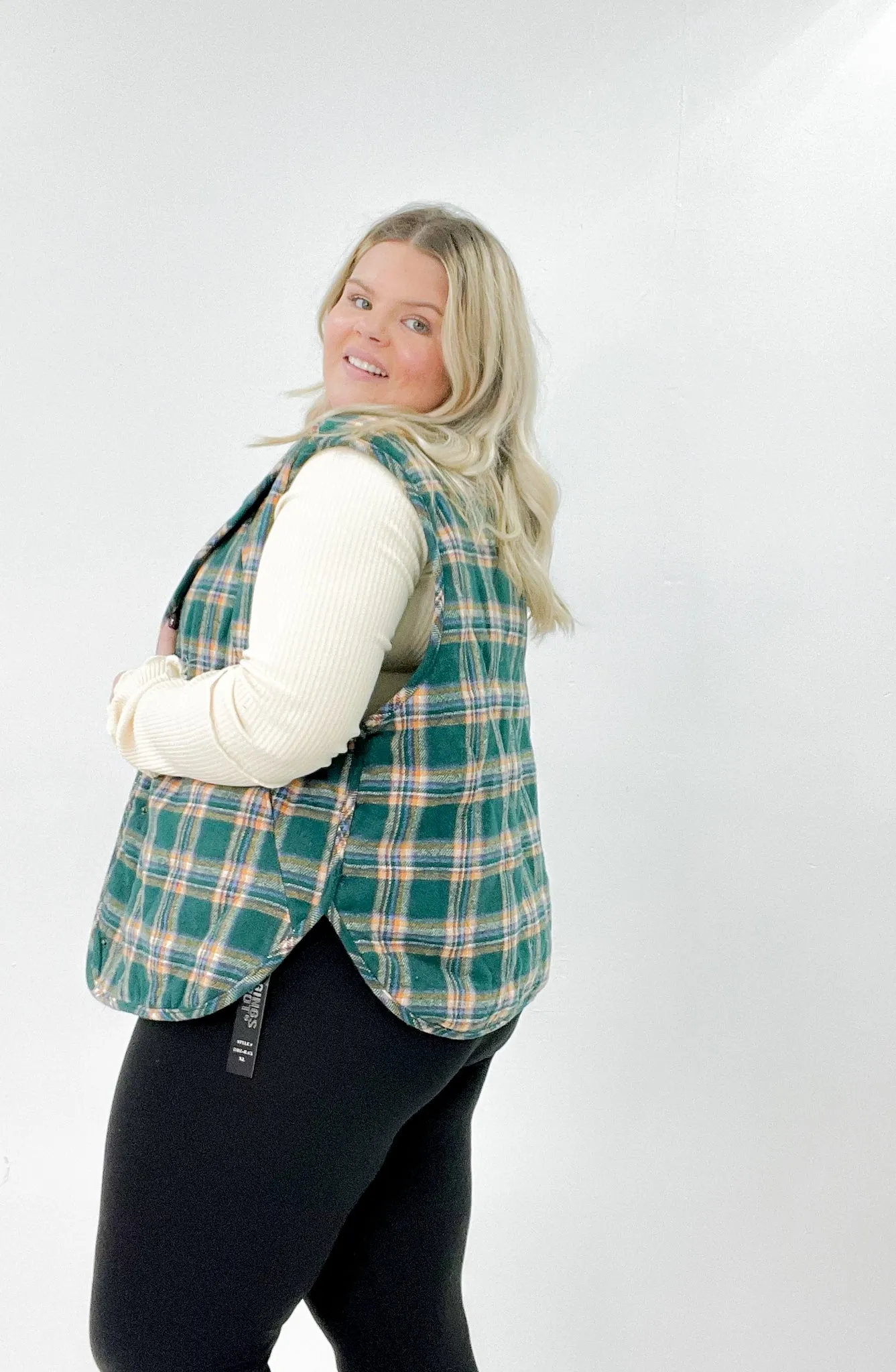 Snap Button Plaid Curvy Puffer Vest