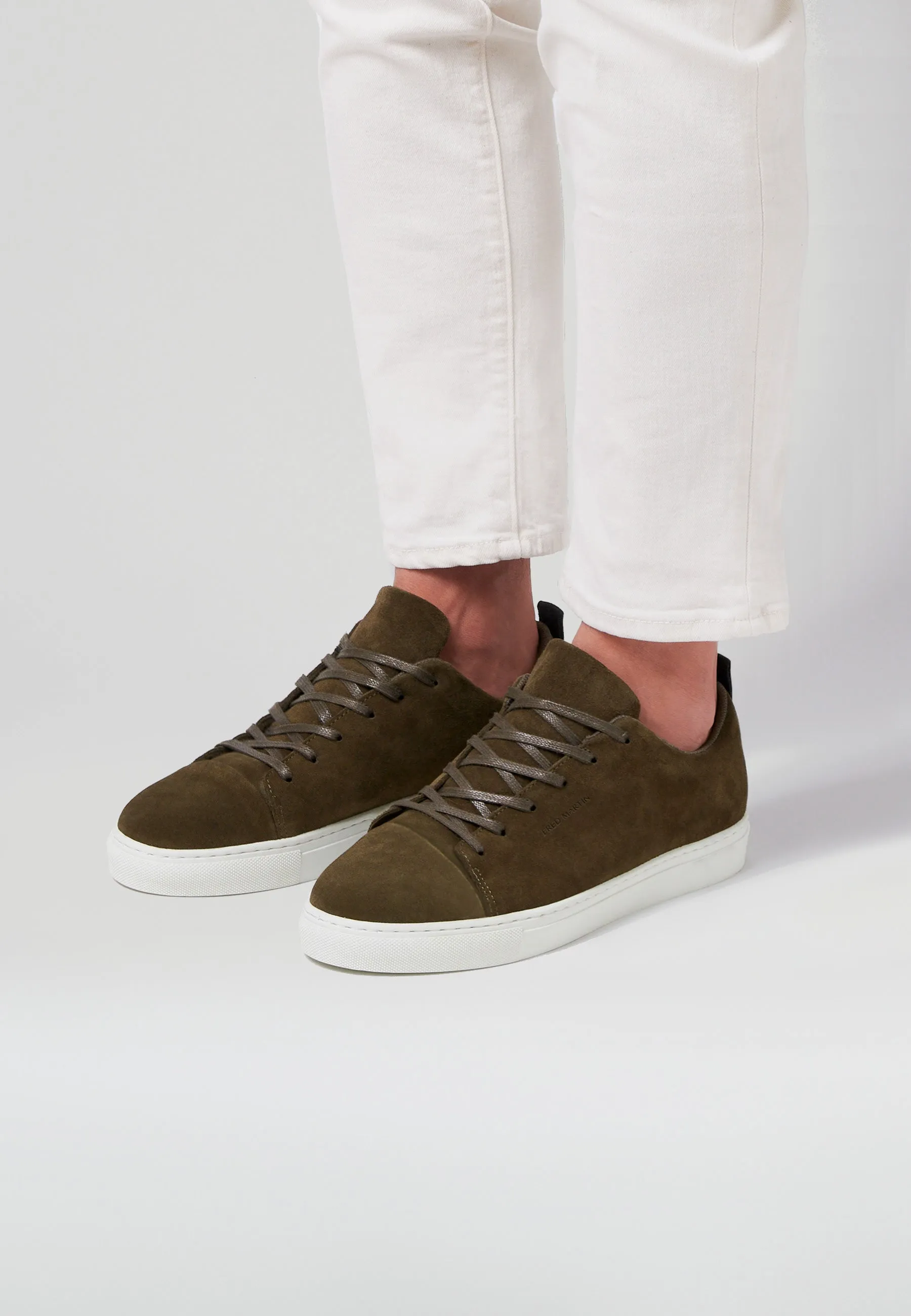 Sneakers - Classic Valetta Khaki Suede