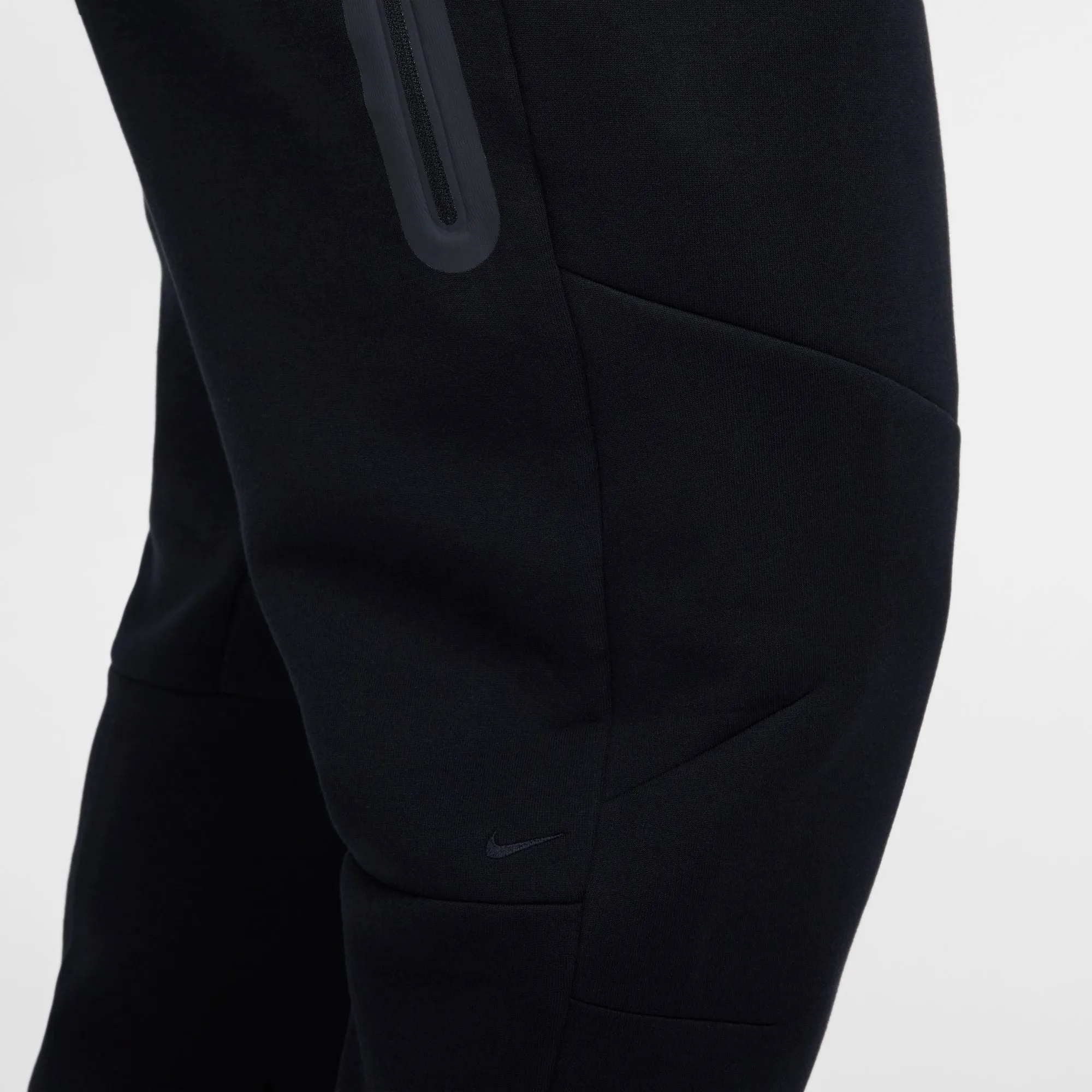 TECH FLEECE JOGGERS "BLACK"