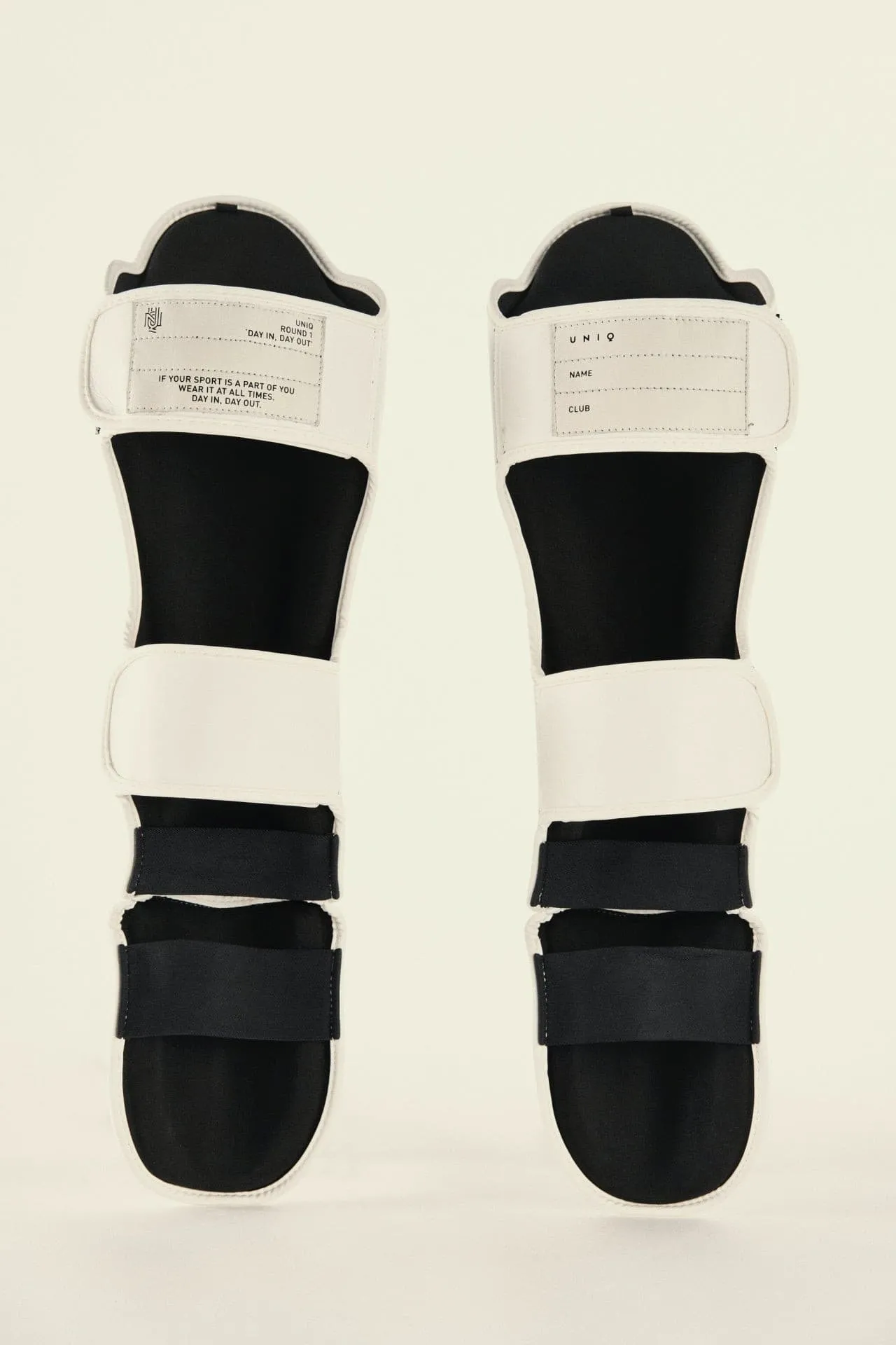 UNIQ SHIN GUARDS TECHNICAL WHITE