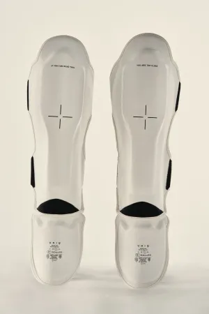 UNIQ SHIN GUARDS TECHNICAL WHITE