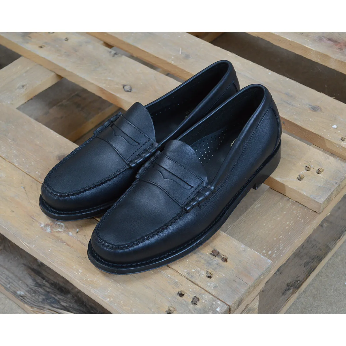 Weejuns Larson Penny Loafers Soft Black Leather