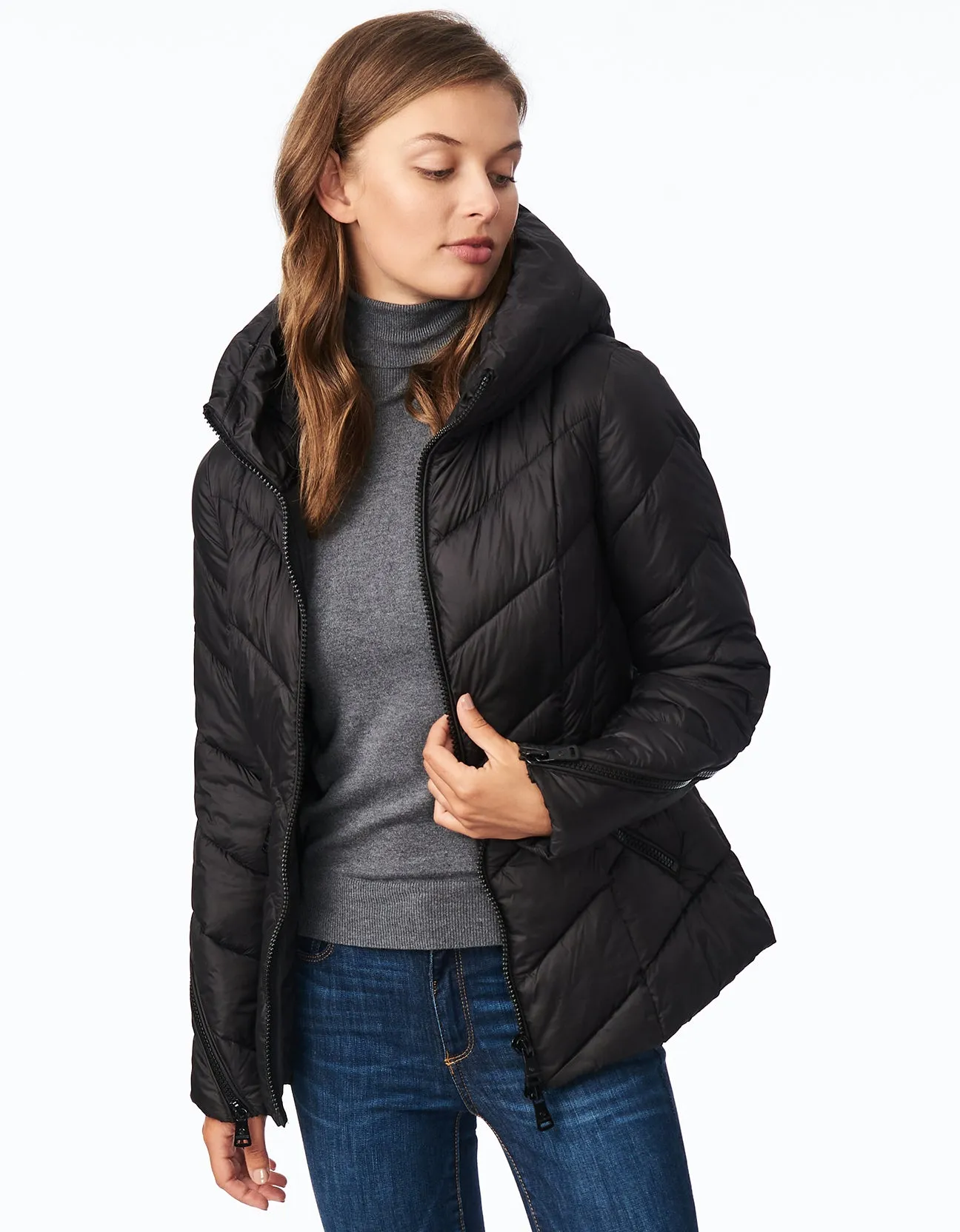 ZIP AROUND CHEVRON HOODED PUFFER